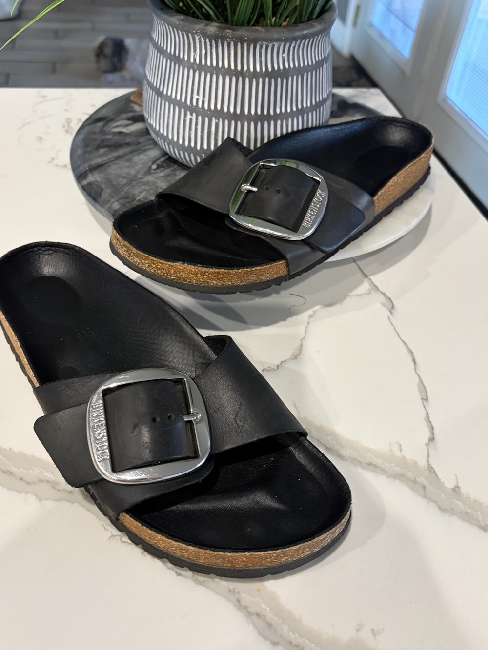 Birkenstock Single-Buckle Leather Slide Sandals women size 9.5 - Picture 3 of 7